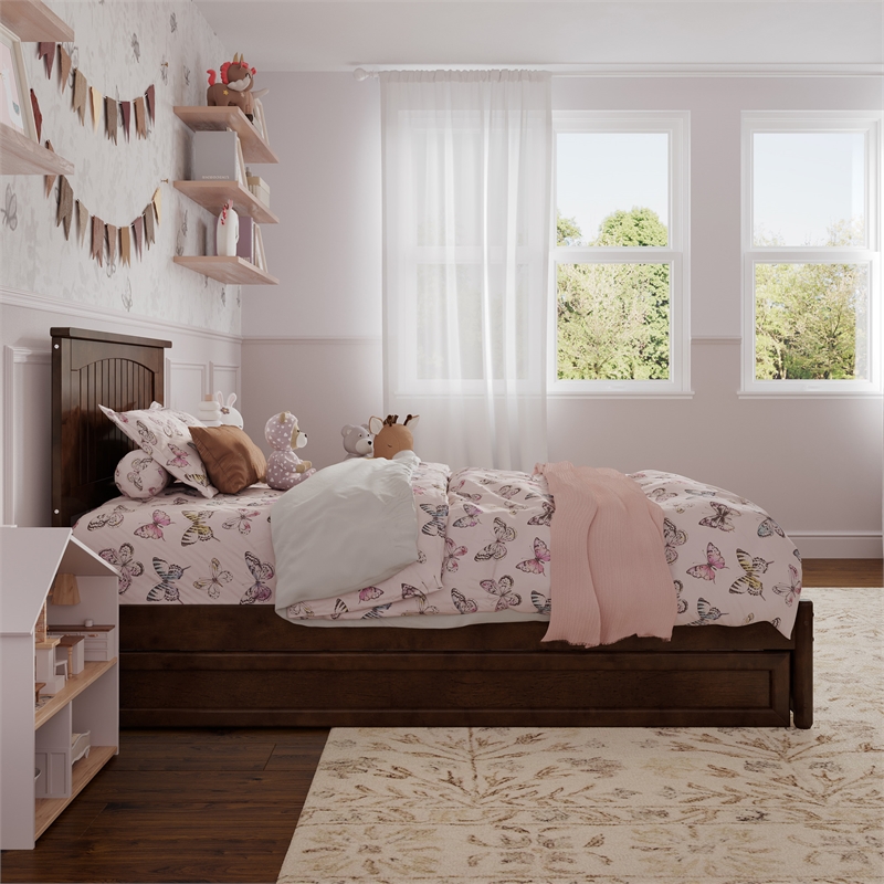 Malta Twin Wood Platform Bed with Panel Footboard and Twin Trundle in Walnut