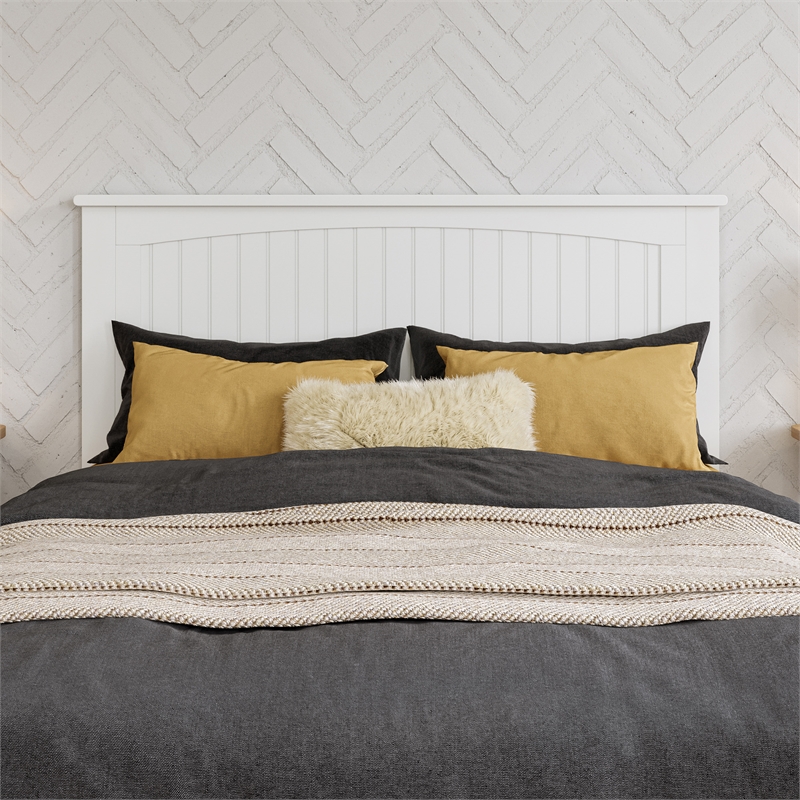 Malta Full Wood Platform Bed with Panel Footboard and Twin Trundle in White