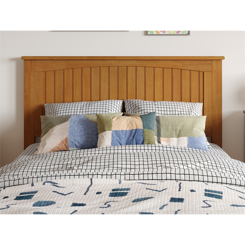 Malta Full Wood Platform Bed with Panel Footboard & Twin Trundle in Light Toffee