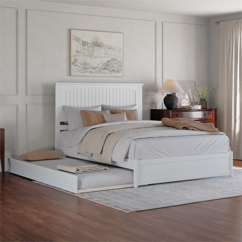Malta Queen Wood Platform Bed with Panel Footboard and Twin XL Trundle in White