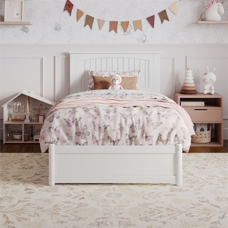 Malta Twin Wood Platform Bed with Panel Footboard and Storage Drawers in White