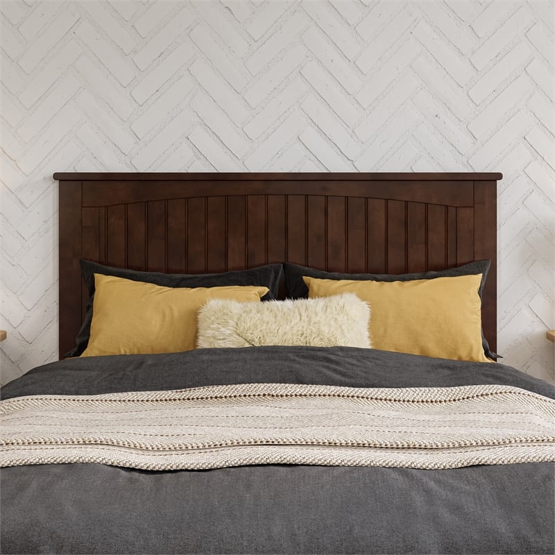 Malta Full Wood Platform Bed with Panel Footboard and Storage Drawers in Walnut