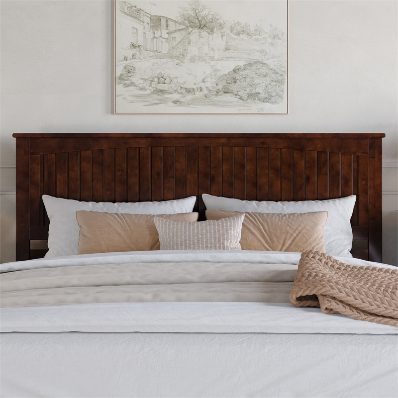 Malta King Wood Platform Bed with Panel Footboard and Storage Drawers in Walnut