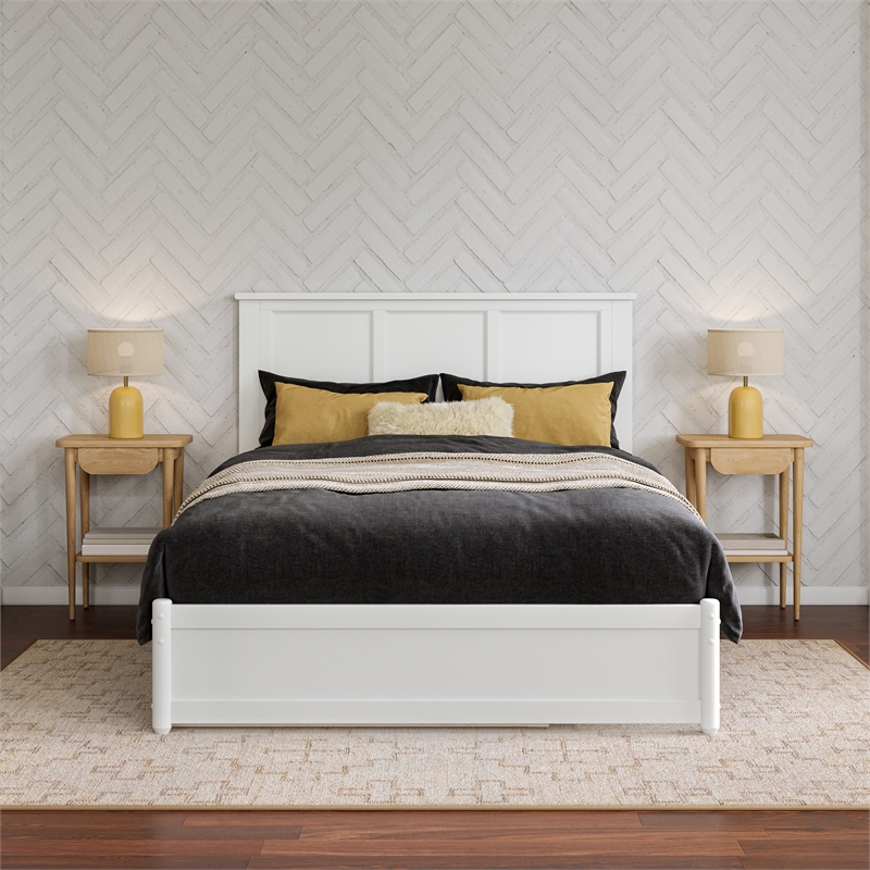 Felicity Full Wood Platform Bed with Panel Footboard and Twin Trundle in White