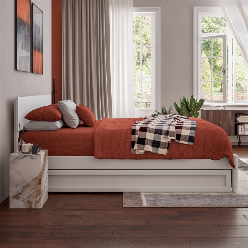 Wesley Full Wood Platform Bed with Panel Footboard and Twin Trundle in White