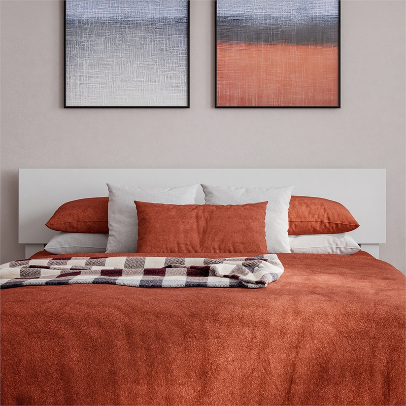 Wesley Full Wood Platform Bed with Panel Footboard and Twin Trundle in White