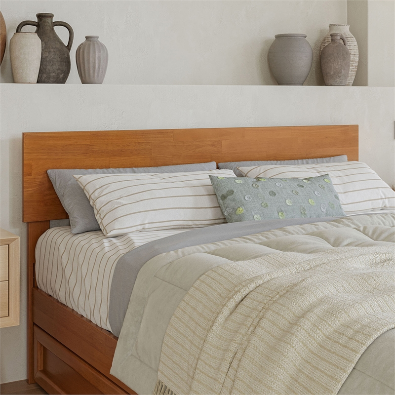 Wesley Full Platform Bed with Panel Footboard & Twin Trundle in Light Toffee