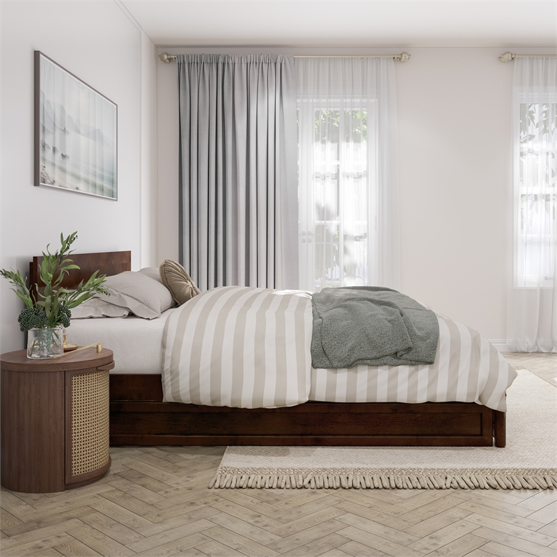 Wesley Queen Wood Platform Bed with Panel Footboard & Twin XL Trundle in Walnut