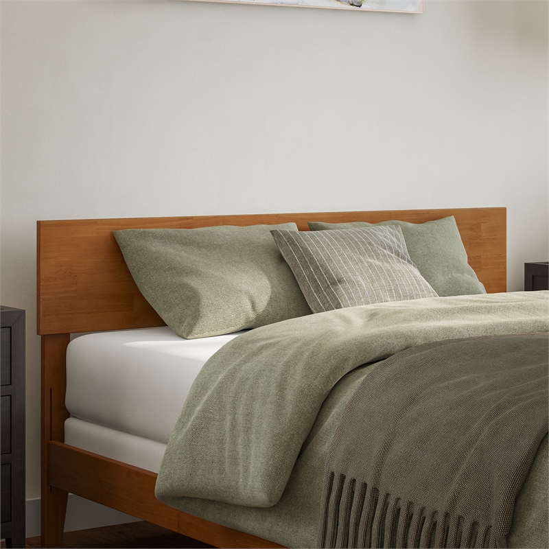 Orlando Queen Solid Wood Foundation Bed in Light Toffee