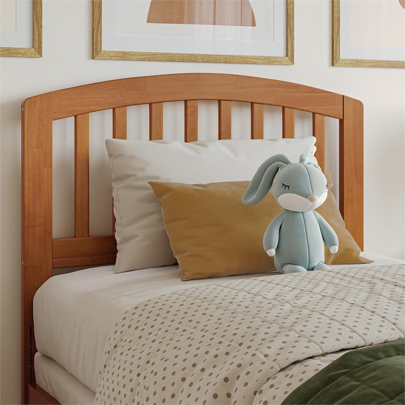 Richmond Twin Solid Wood Foundation Bed in Light Toffee