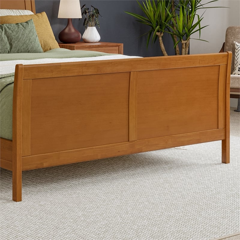 Valencia Queen Low Wood Platform Bed with Matching Footboard in Light Toffee
