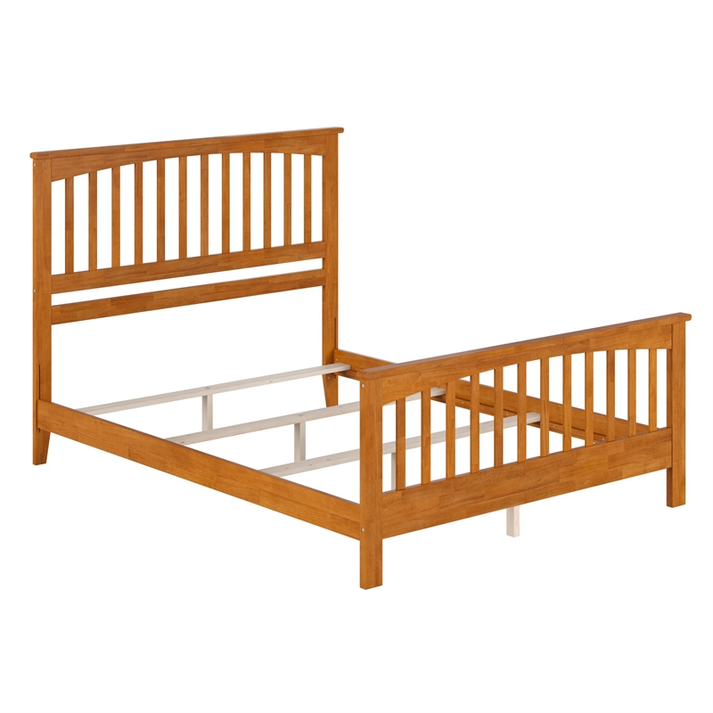 Brooklyn Queen Wood Foundation Bed with Matching Footboard in Light Toffee