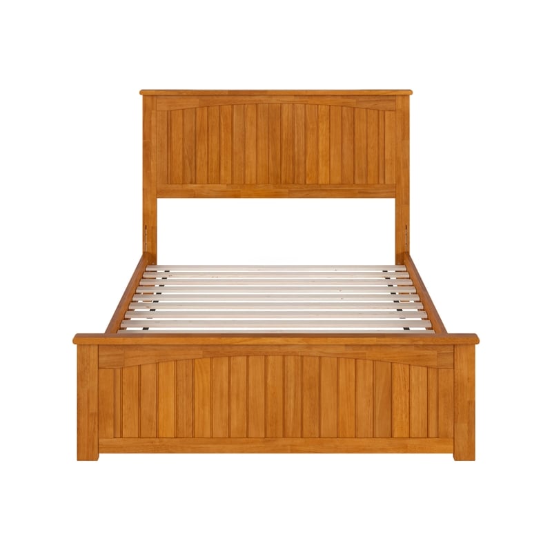 Nantucket Full Low Profile Platform Bed with Matching Footboard in Light Toffee