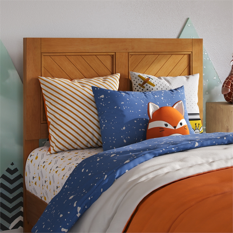 Berkshire Twin Wood Low Profile Platform Bed in Light Toffee