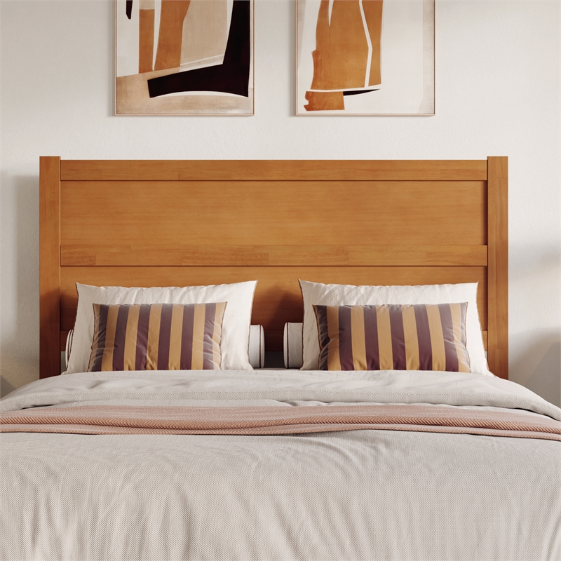 Aveline Queen Platform Bed with Matching Footboard & TXL Trundle in Light Toffee