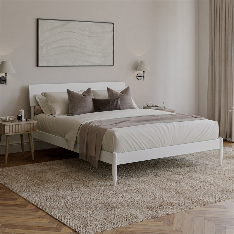 Bradford Queen Wood Platform Bed in White