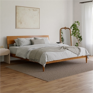 Bradford King Wood Platform Bed in Light Toffee