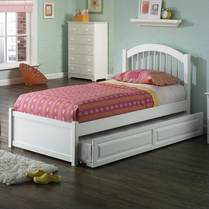 Atlantic Furniture Windsor Platform Bed with Trundle in White ...