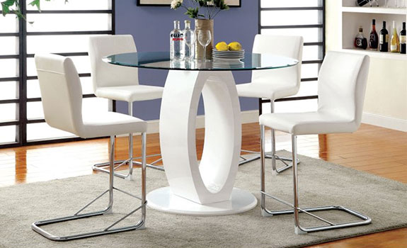 round dining tables