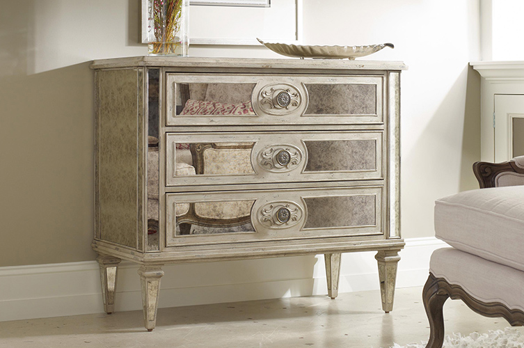 mirrored chests