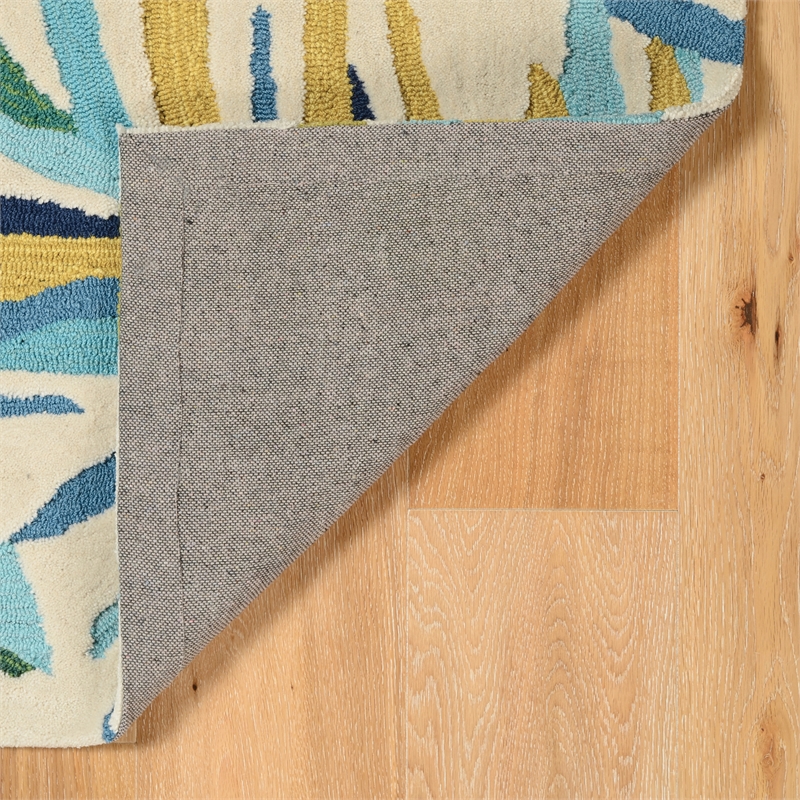 Linon Trio Marple Hand Tufted Polyester 5'x7' Rug in Ivory