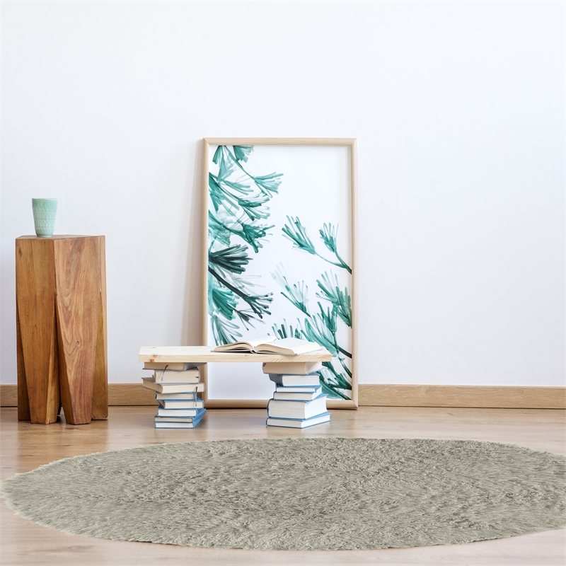 Linon New Flokati Hand Woven Wool 8'R Rug in Gray