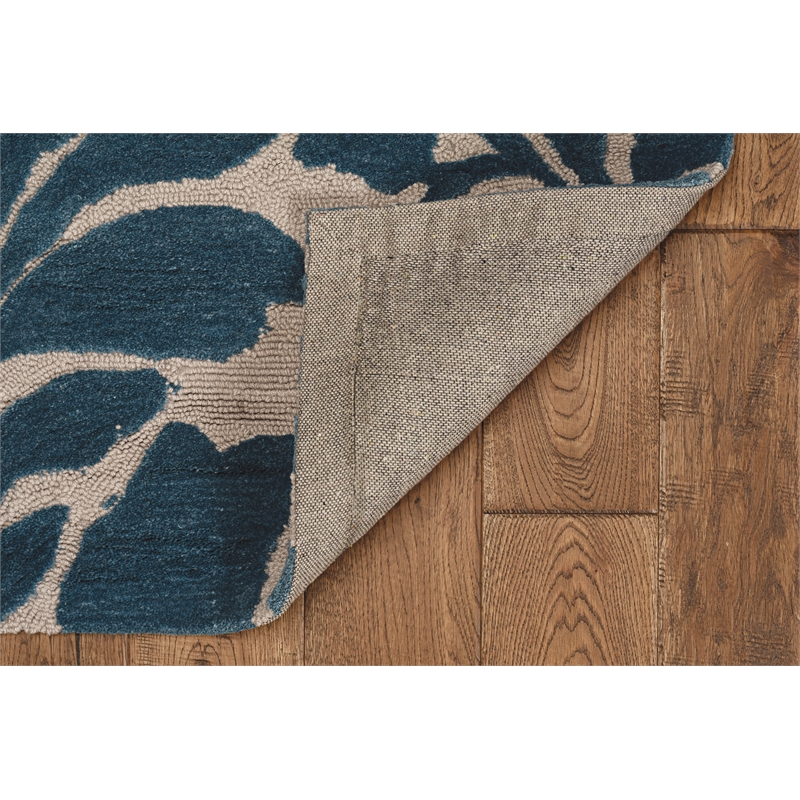 Linon Tripoli Cactus Hand Tufted Polyester 5'x7' Rug in Navy