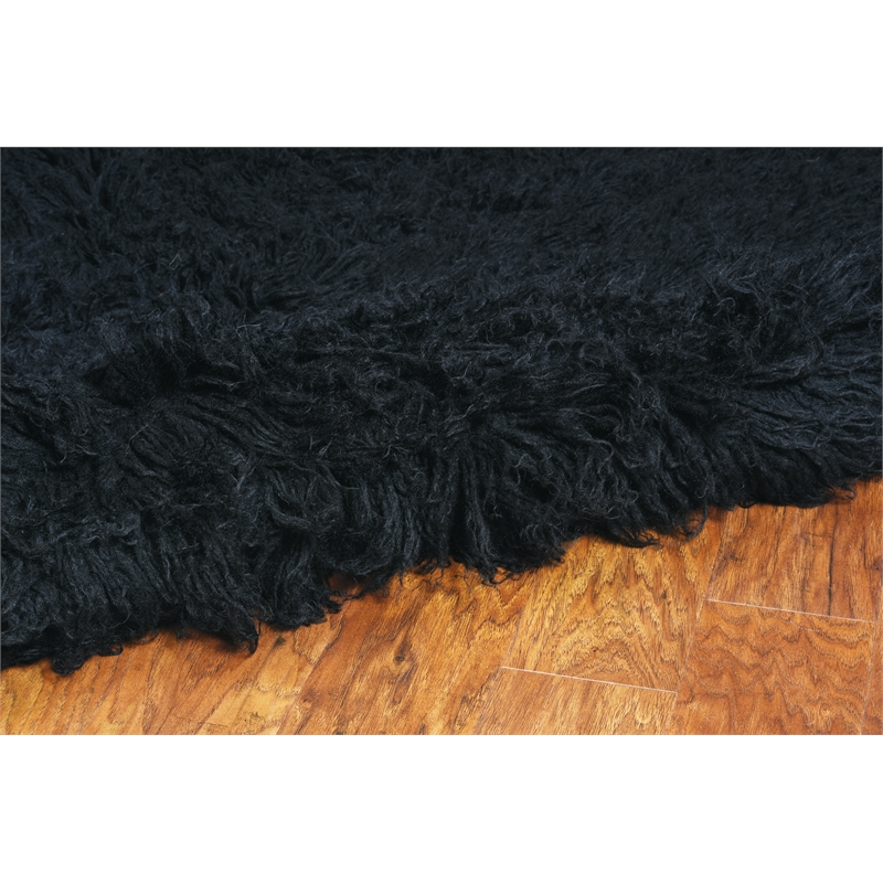 Linon New Flokati Hand Woven Wool 5'x8' Rug in Black