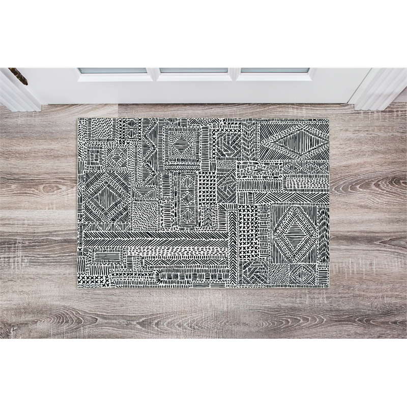 Linon Washable Kylen Polyester 2'x3' Rug in Ivory
