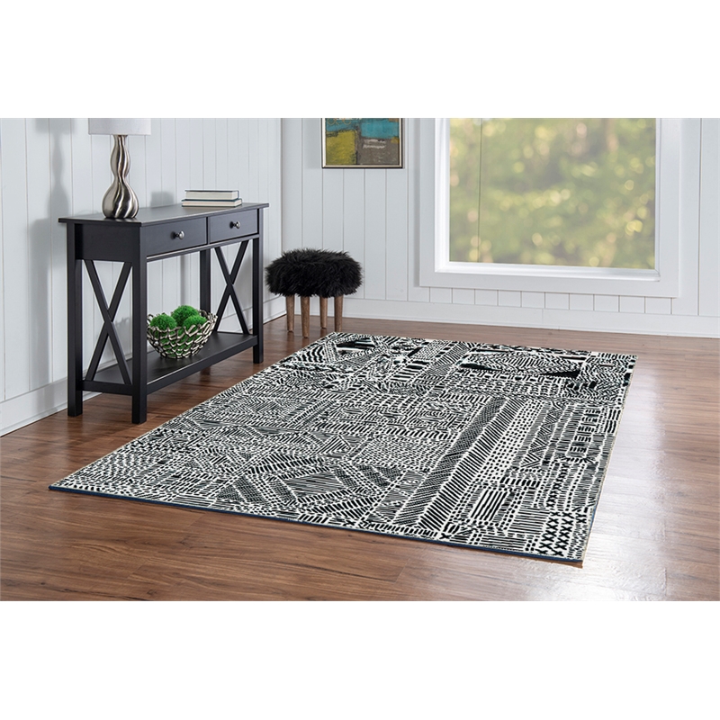 Linon Washable Kylen Polyester 5'x7' Rug in Ivory