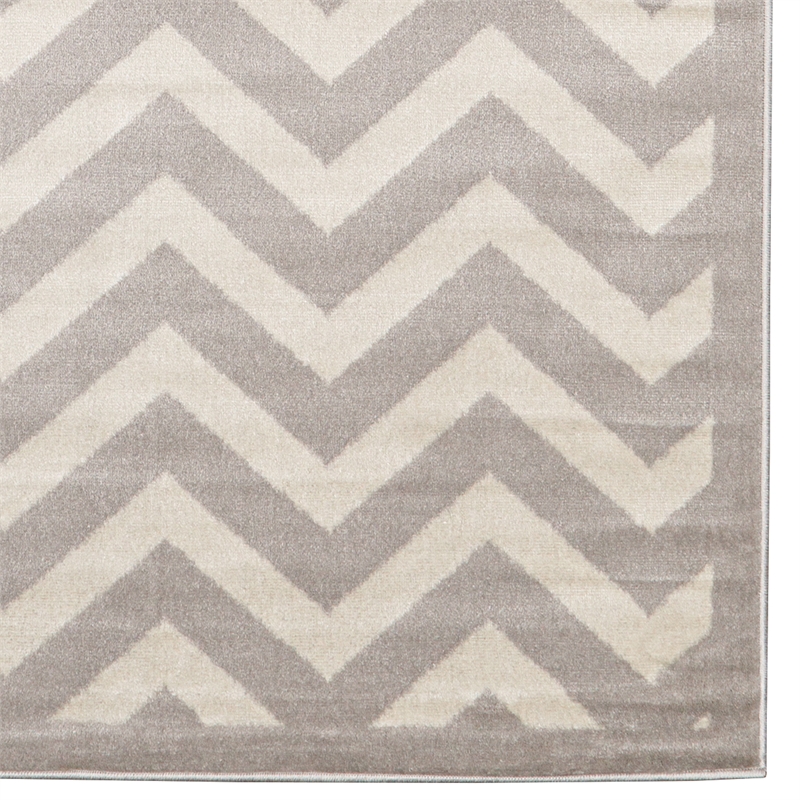 Linon Elegance Chevron Polypropylene 8'x10' Rug in Ivory and Gray