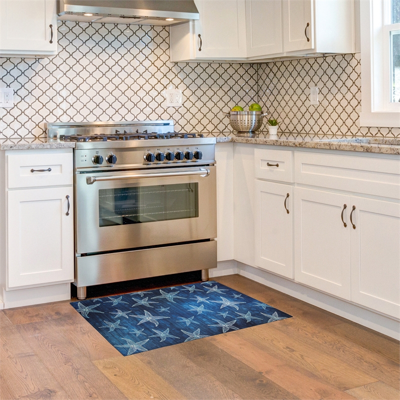 Linon Indoor Outdoor Machine Washable Bondi Accent 2'x3' Rug in Blue