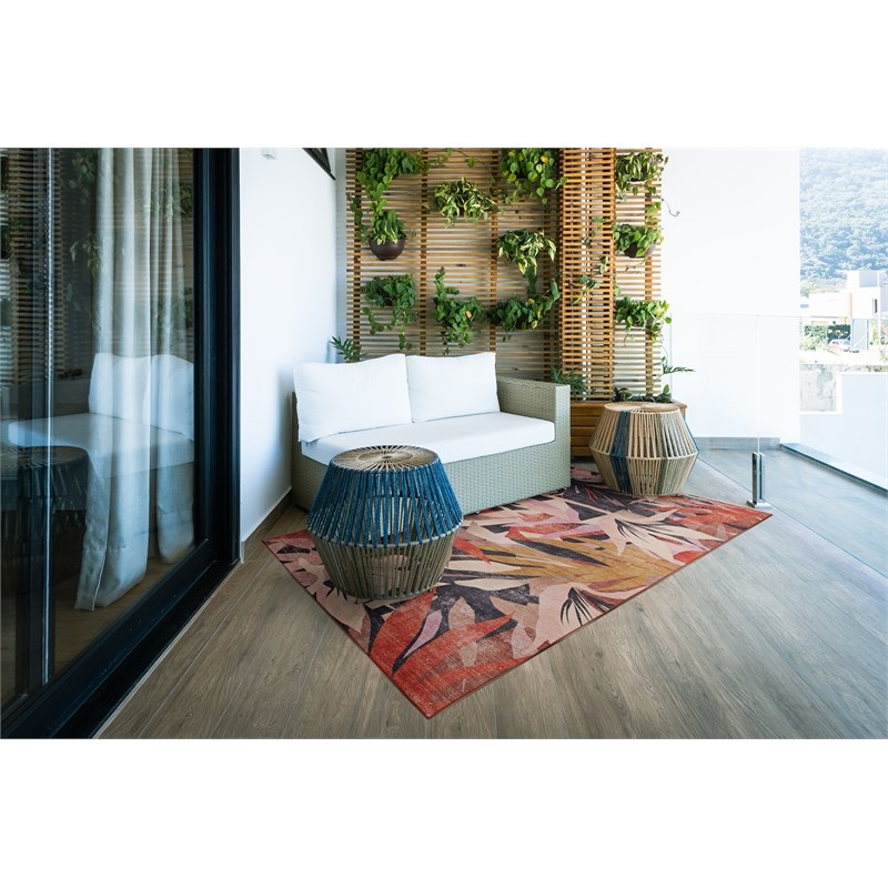 Linon Indoor Outdoor Machine Washable Luna Polyester Accent 3'x5' Rug in Orange