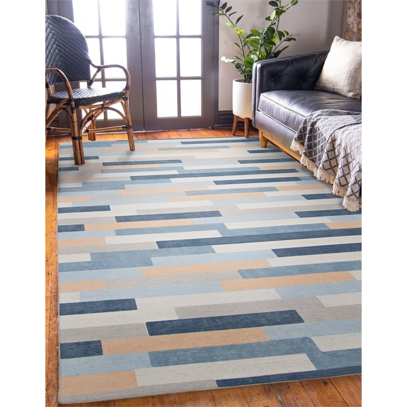 Linon Indoor Outdoor Machine Washable Bali Area 5'x7' Rug in Ivory and Blue