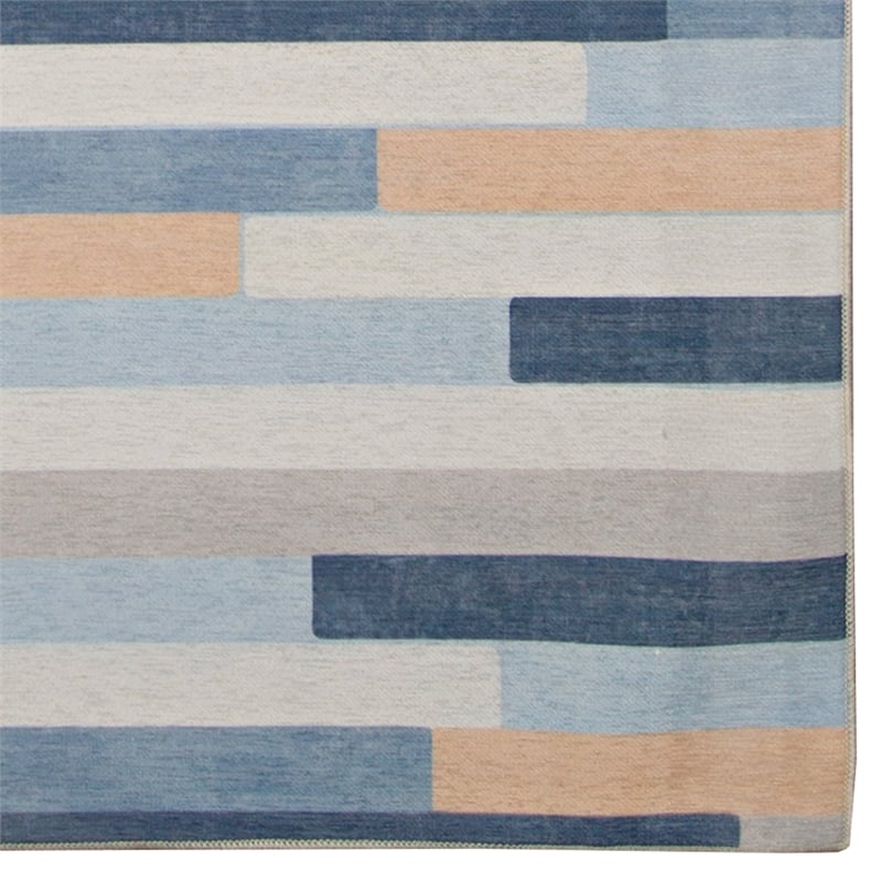 Linon Indoor Outdoor Machine Washable Bali Area 5'x7' Rug in Ivory and Blue