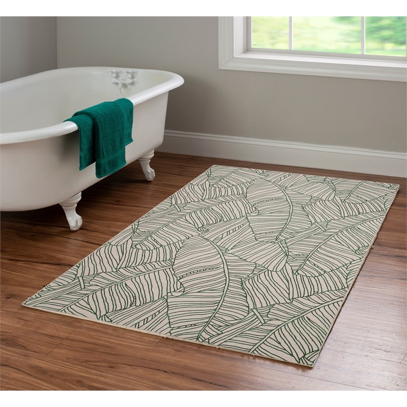 Linon Indoor Outdoor Machine Washable Apia Accent 3'x5' Rug in Ivory and Green