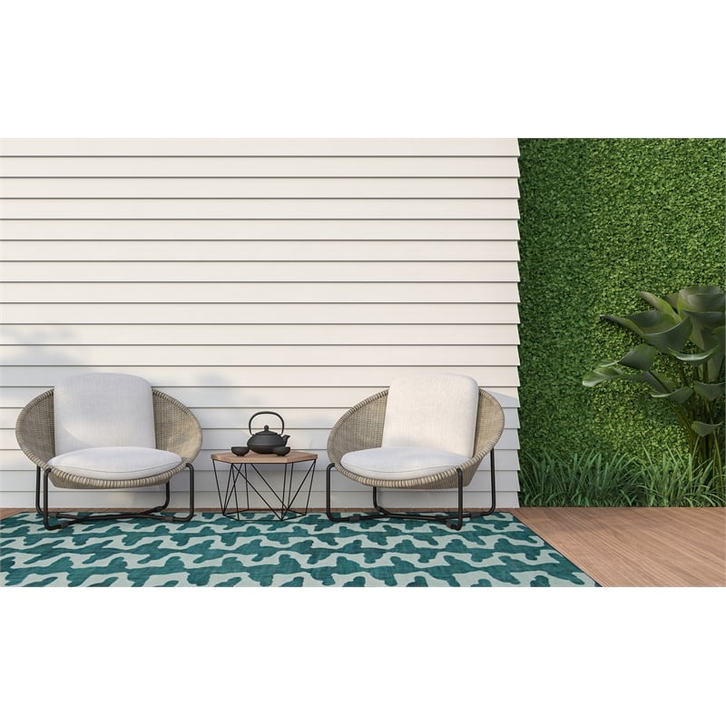 linon indoor outdoor machine washable montane area 7'x9' rug in aqua blue