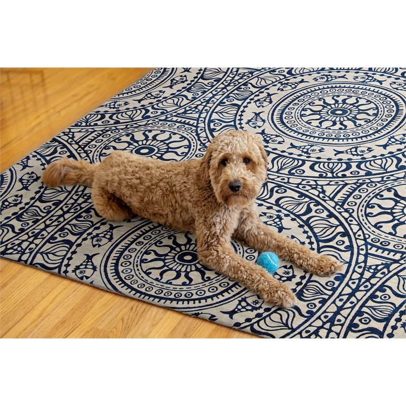 Linon Indoor Outdoor Machine Washable Doria Area 7'x9' Rug in Smoke Gray