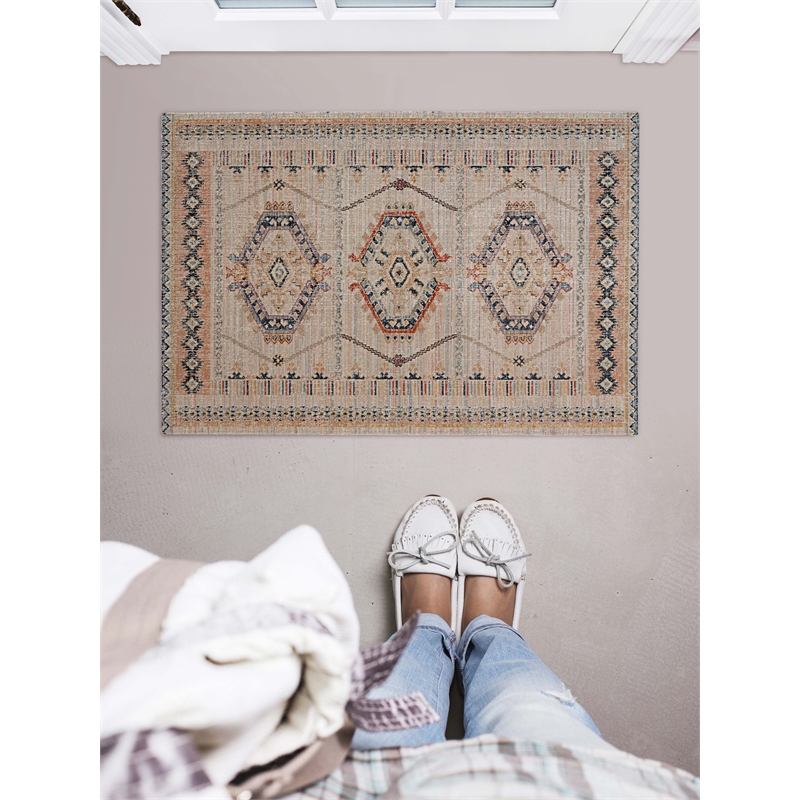 Linon Great Zero Lana Polyester 2'x3' Accent Rug in Ivory