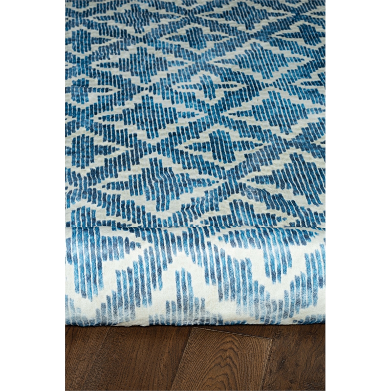 Linon Motif Printed Faux Rabbit Linear Polyester 3'x5' Accent Rug in Blue