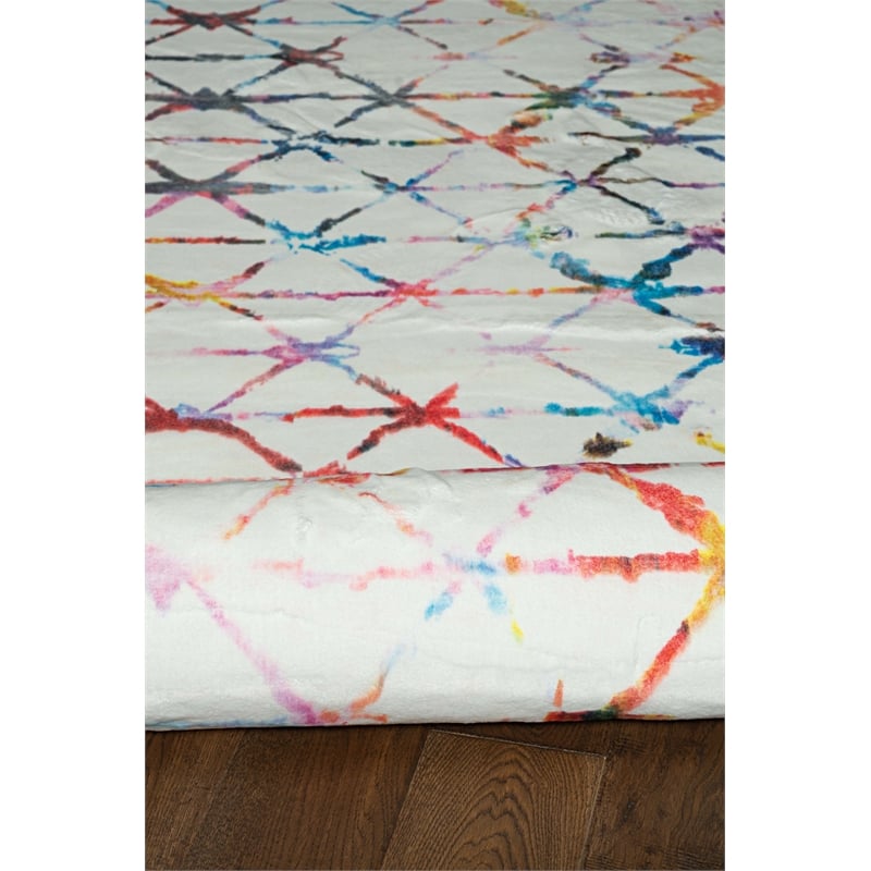 Linon Motif Printed Faux Rabbit Felix Polyester 5'x7' Area Rug in Ivory