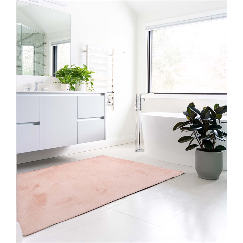 Linon Maven Faux Rabbit Polyester 3'x5' Accent Rug in Pink