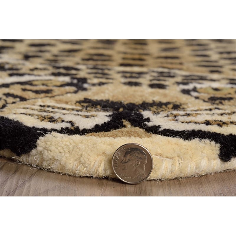 Linon 3' X 5' Jungle Cheetah Shaped Accent Rug in Gold and Black Wool