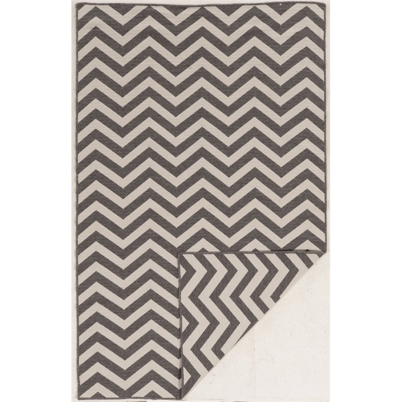 Linon Salonika Chevron Reversible Woven Wool 5'x8' Rug in Gray