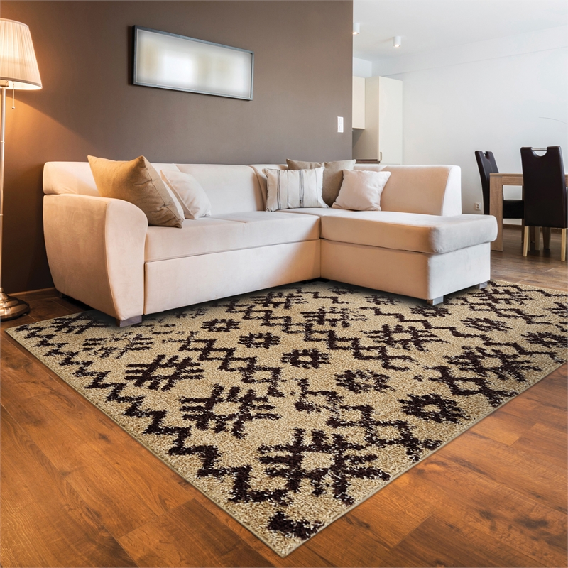 Linon Moroccan Mekenes Power Loomed Polypropylene 8'x10' Rug in Brown