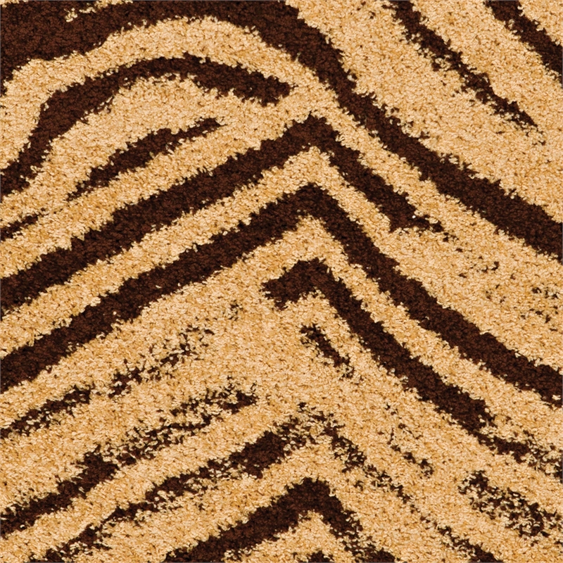 Linon Moroccan Sahara Power Loomed Polypropylene 5'x7' Rug in Brown