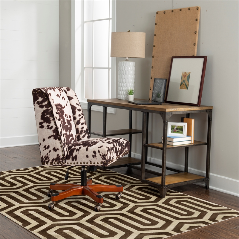 Linon Roma Zigzag Power Loomed Polypropylene 5'x7' Rug in Ivory