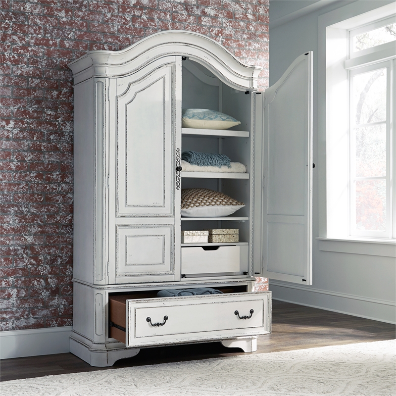 Bedroom Set with Queen Bed and Armoire in Vintage White