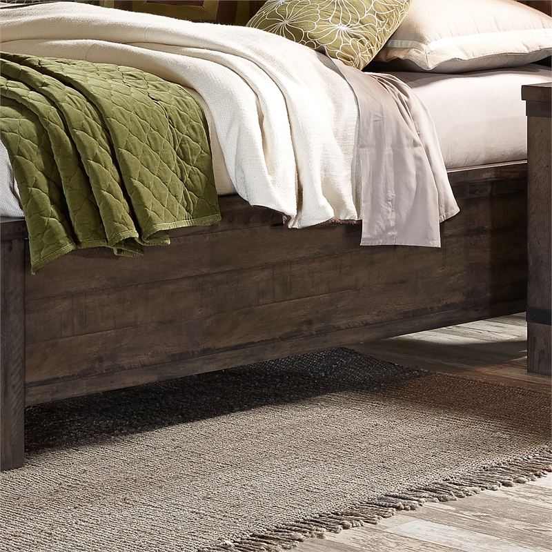 Thornwood Hills Dark Gray King Storage Bed