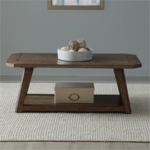 Liberty Furniture Carolina Park Rectangular Cocktail Table - Brown
